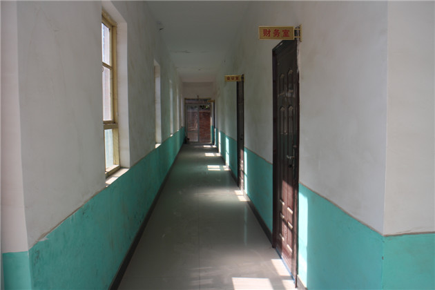 辦公室內(nèi)景